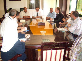 Second Secretary at Germany Representative Office Visits IUG